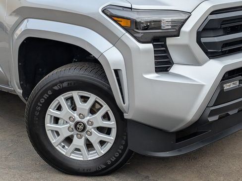 Used 2026 Toyota Tacoma SR5 RWD image 10