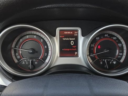 Used 2019 Dodge Journey SE w/ Blacktop Package FWD image 31