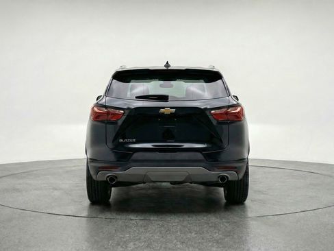 Used 2025 Chevrolet Blazer LT FWD image 7
