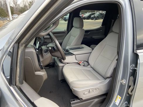 Used 2024 GMC Sierra 1500 SLE w/ Preferred Package image 17