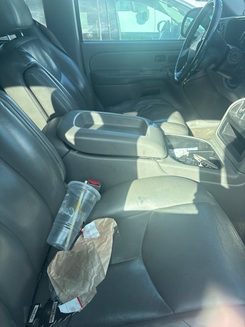 Used 2005 GMC Yukon SLT w/ SLT Preferred Equipment Group AWD/4WD image 30