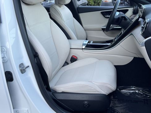 Used 2024 Mercedes-Benz C 300 4MATIC Sedan image 33
