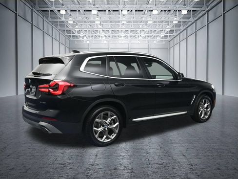 Used 2023 BMW X3 xDrive30i w/ Premium Package AWD/4WD image 4
