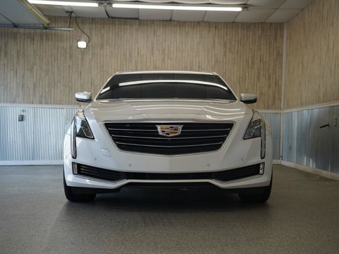 Used 2017 Cadillac CT6 Luxury AWD/4WD image 2