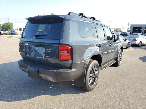 New 2026 Toyota Land Cruiser AWD/4WD image 4