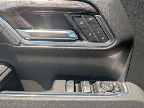 New 2026 Chevrolet Silverado 1500 LTZ w/ LTZ Premium Package AWD/4WD image 34