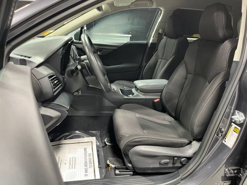 Certified 2025 Subaru Outback Premium AWD/4WD image 14