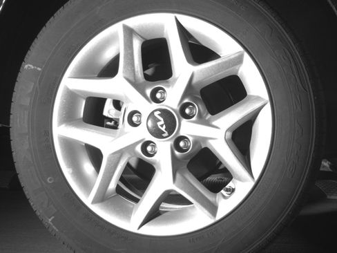 Used 2025 Kia Soul LX w/ LX Technology Package FWD image 15