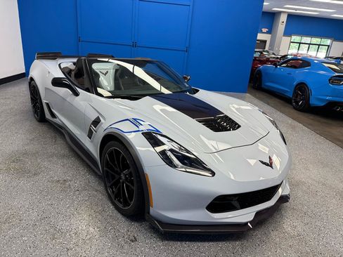 Used 2018 Chevrolet Corvette Grand Sport w/ Carbon 65 Edition RWD image 4