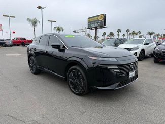 Certified 2025 Nissan Murano Platinum w/ Cargo Package 360° Tour