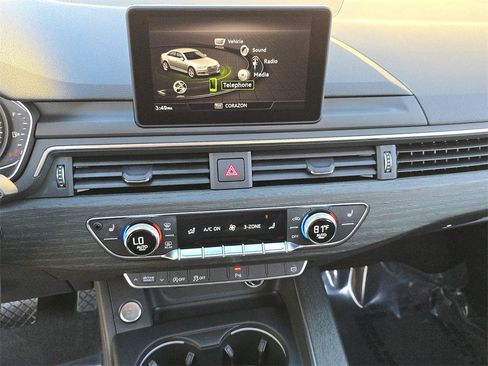 Used 2019 Audi A4 2.0T Premium image 26