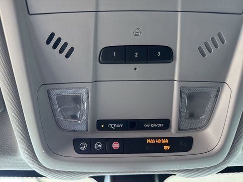 Certified 2018 Chevrolet Equinox LT AWD/4WD image 28