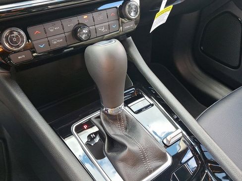 New 2026 Jeep Compass Limited image 14