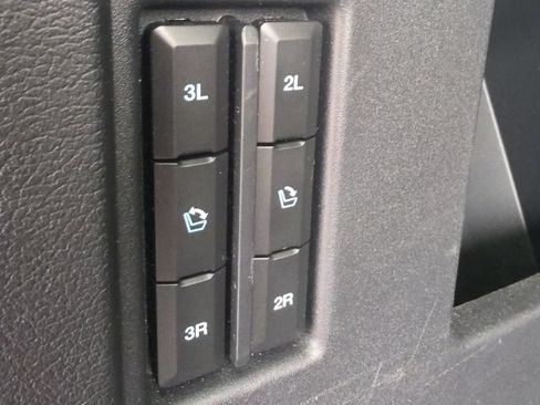 Used 2024 Ford Expedition Max Platinum AWD/4WD image 11