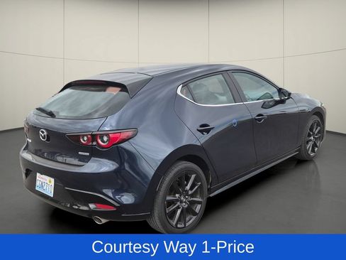 Used 2024 MAZDA MAZDA3 s FWD image 9