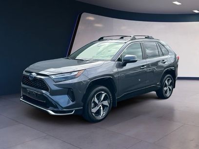 Used 2022 Toyota RAV4 SE