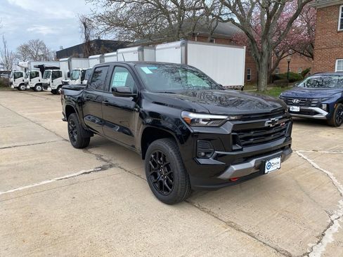 New 2026 Chevrolet Colorado Z71 AWD/4WD image 1