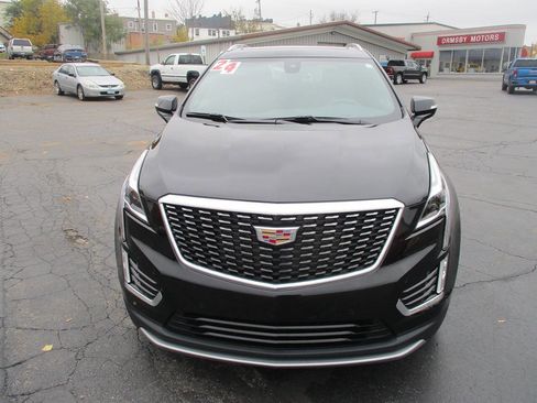 Used 2024 Cadillac XT5 Premium Luxury image 2