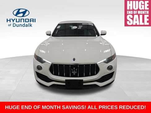 Used 2018 Maserati Levante Base image 17