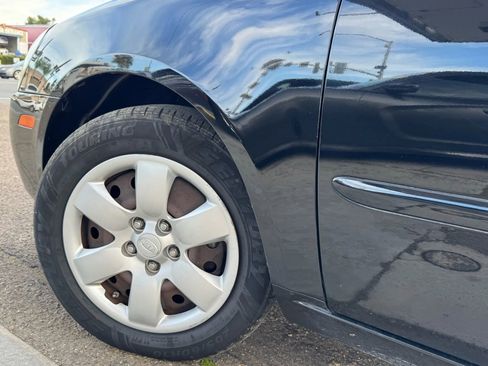 Used 2008 Kia Optima LX image 8
