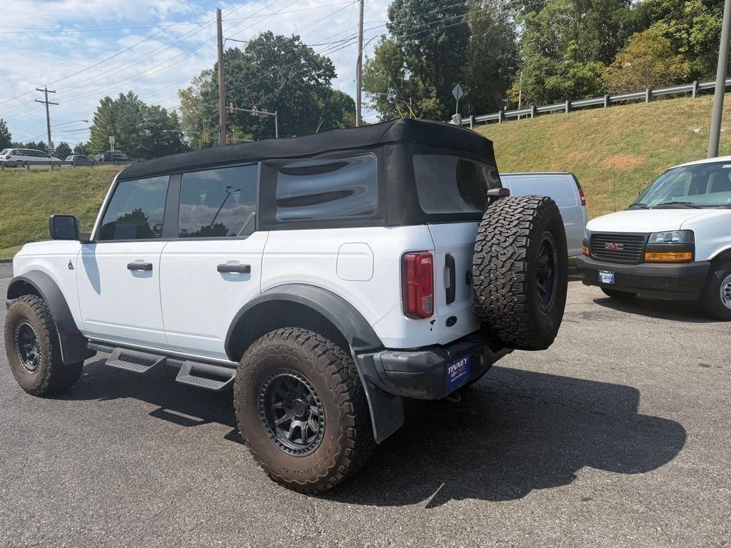 Used 2023 Ford Bronco Black Diamond w/ Sasquatch Package AWD/4WD image 5