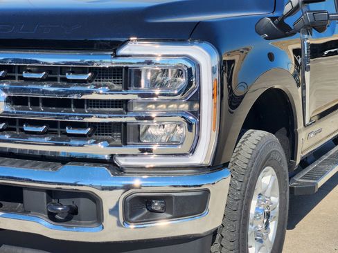 New 2026 Ford F250 XLT w/ XLT Premium Package image 10