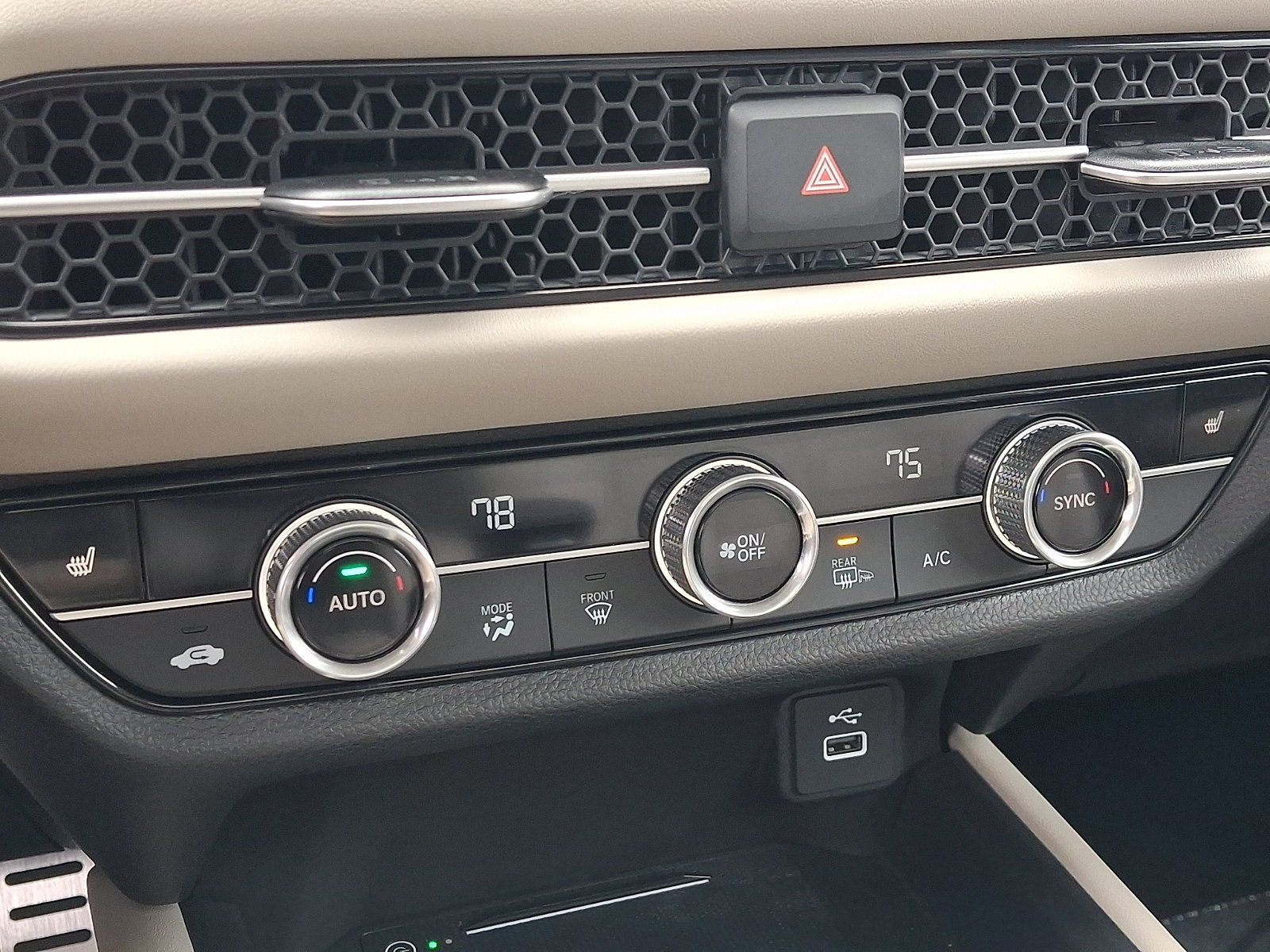 Used 2024 Honda HR-V EX-L image 17