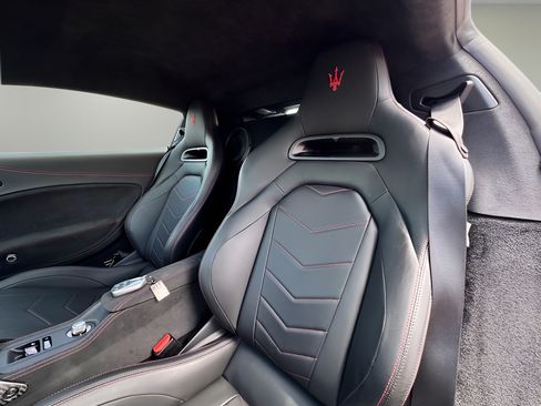 Used 2022 Maserati MC20 Coupe RWD image 22