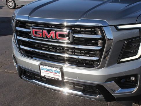 New 2026 GMC Yukon XL Elevation w/ LPO, Floor Liner Package image 16