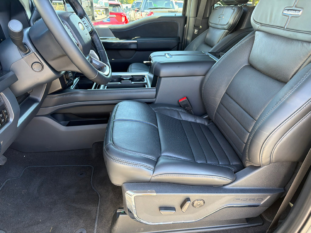 New 2027 Ford F250 Platinum w/ Tremor Off-Road Package AWD/4WD image 9