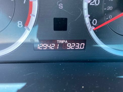Used 2011 Honda Accord EX-L image 6