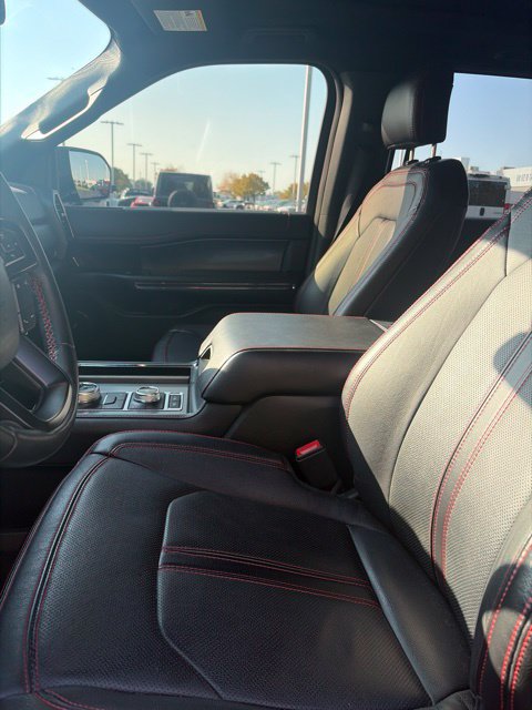 Used 2019 Ford Expedition Limited w/ Equipment Group 303A AWD/4WD image 13