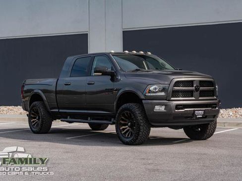 Used 2017 RAM 2500 Laramie w/ Sport Appearance Group AWD/4WD image 16