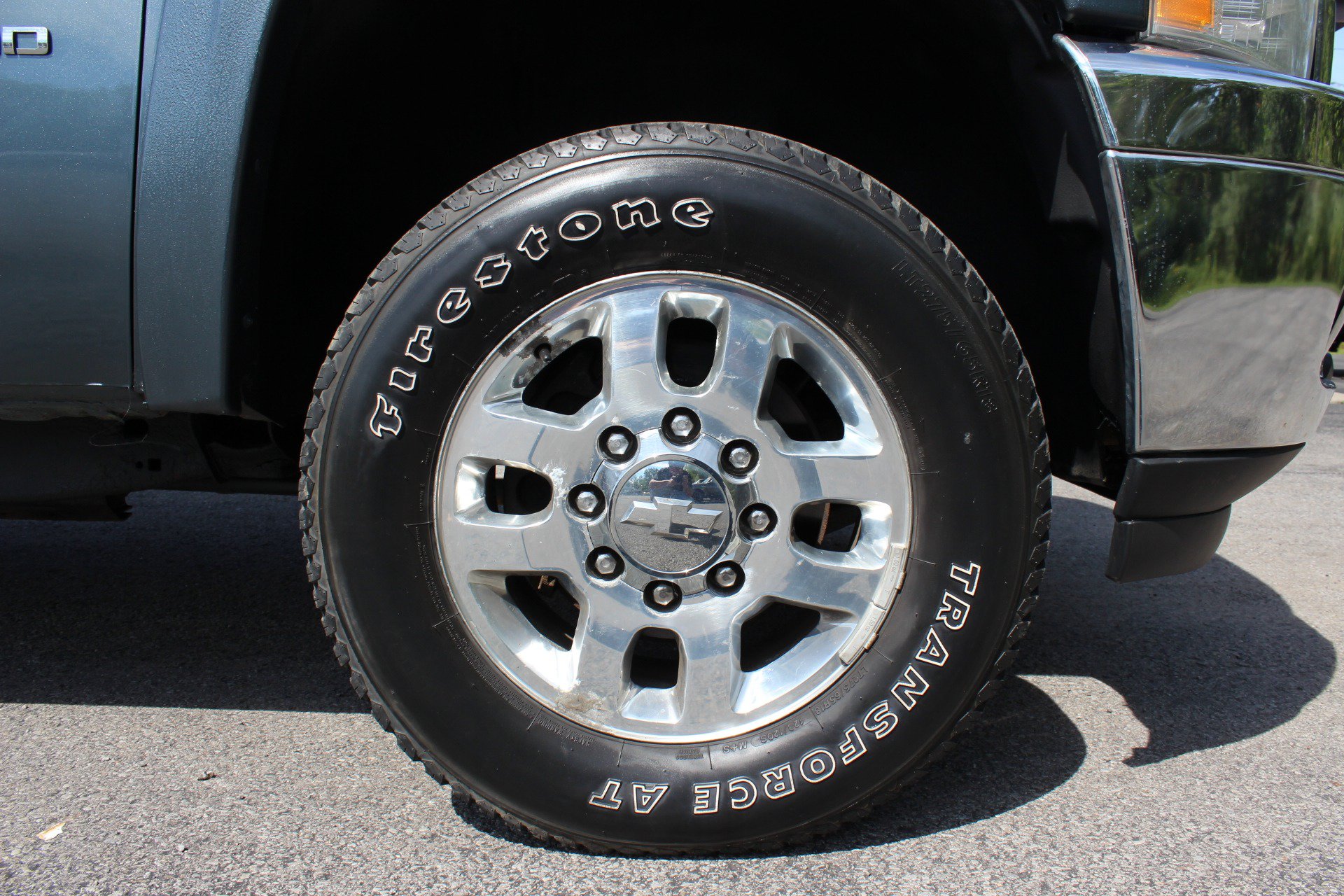 Used 2011 Chevrolet Silverado 2500 LT w/ Interior Plus Package AWD/4WD image 40