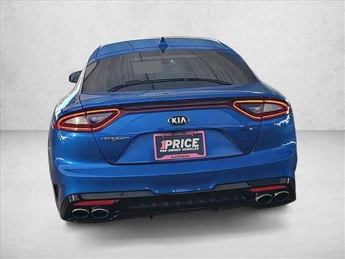 Used 2019 Kia Stinger GT2 image 4