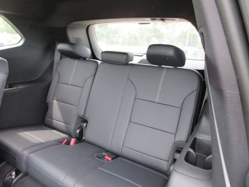 New 2027 GMC Acadia Elevation w/ Black Edition FWD image 11