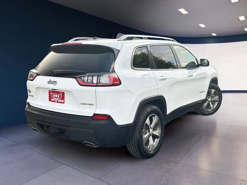 Used 2019 Jeep Cherokee Limited w/ Technology Group AWD/4WD image 5