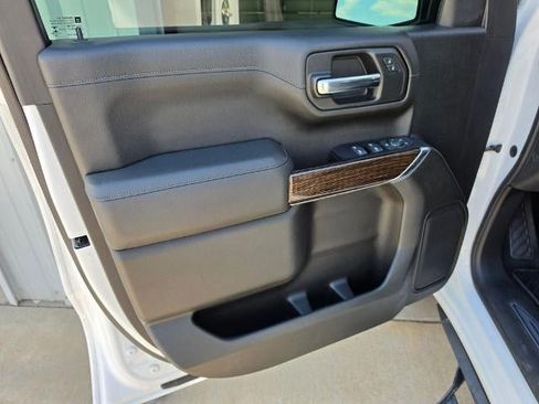Used 2020 GMC Sierra 1500 Elevation w/ Elevation Value Package AWD/4WD image 16