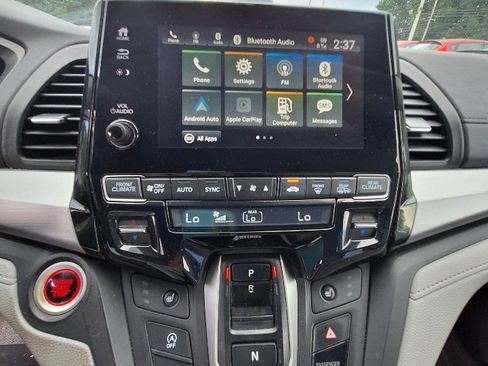 Used 2021 Honda Odyssey EX image 19