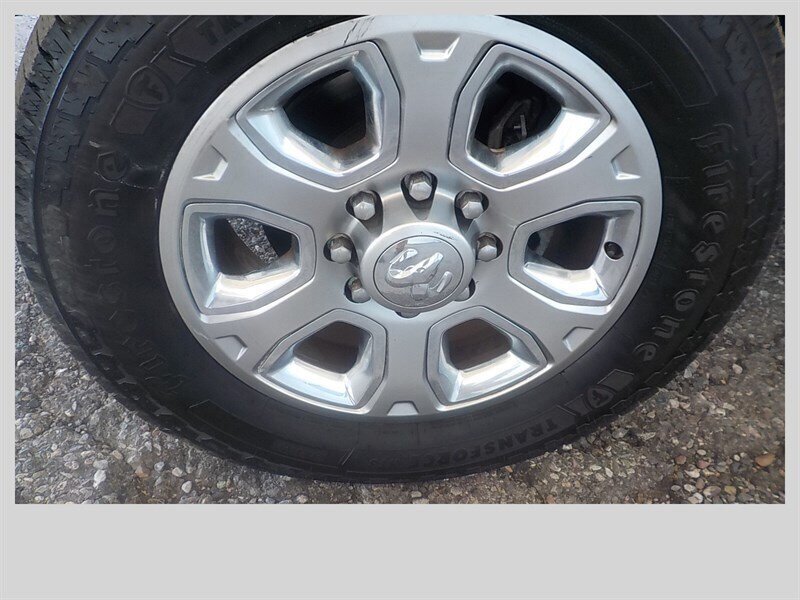 Used 2014 RAM 3500 Laramie AWD/4WD image 10