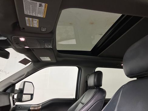 Used 2020 Ford F150 Lariat w/ Equipment Group 502A Luxury image 33