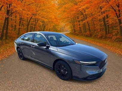 New 2025 Honda Accord SE