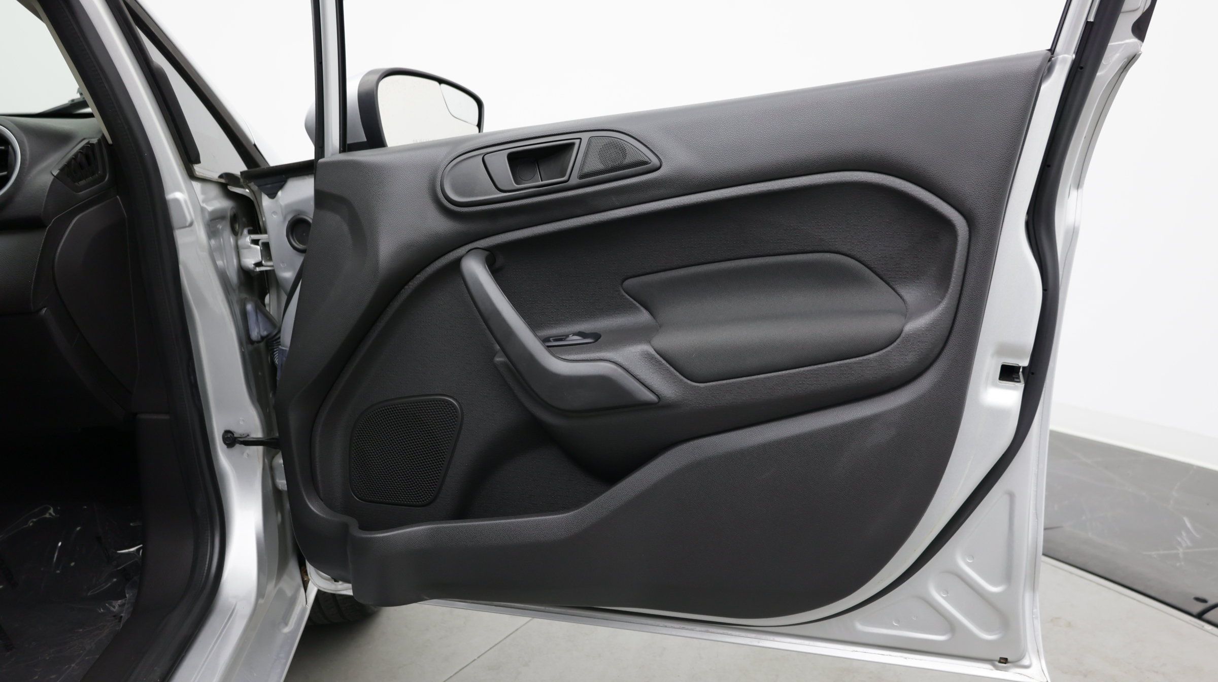 Used 2019 Ford Fiesta SE w/ Equipment Group 201A FWD image 32