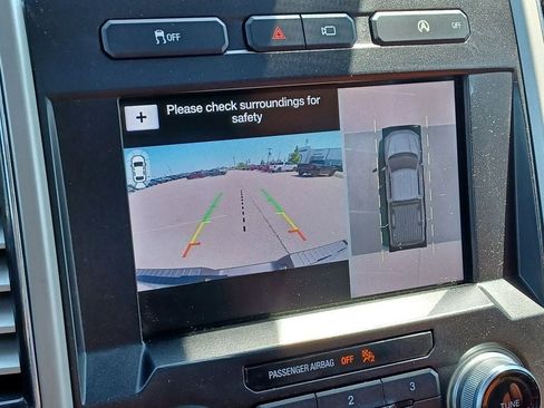 Used 2019 Ford F150 King Ranch w/ Equipment Group 601A Luxury AWD/4WD image 22