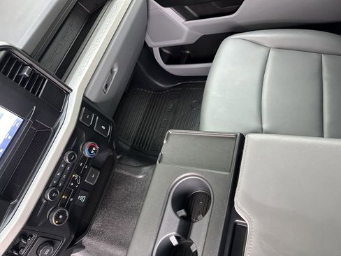 Used 2024 Ford F350 XL w/ XL Chrome Package image 23