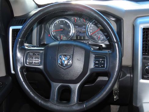 Used 2012 RAM 1500 Big Horn image 28