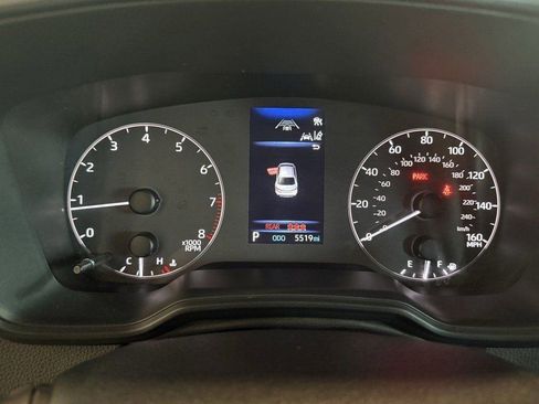 Used 2025 Toyota Corolla SE image 11