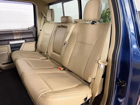 Used 2020 Ford F150 Lariat w/ Equipment Group 502A Luxury AWD/4WD image 31