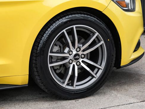 Used 2016 Ford Mustang Premium image 49