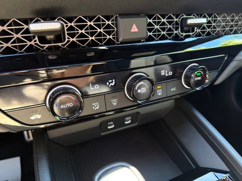 Used 2023 Honda Accord Sport image 32